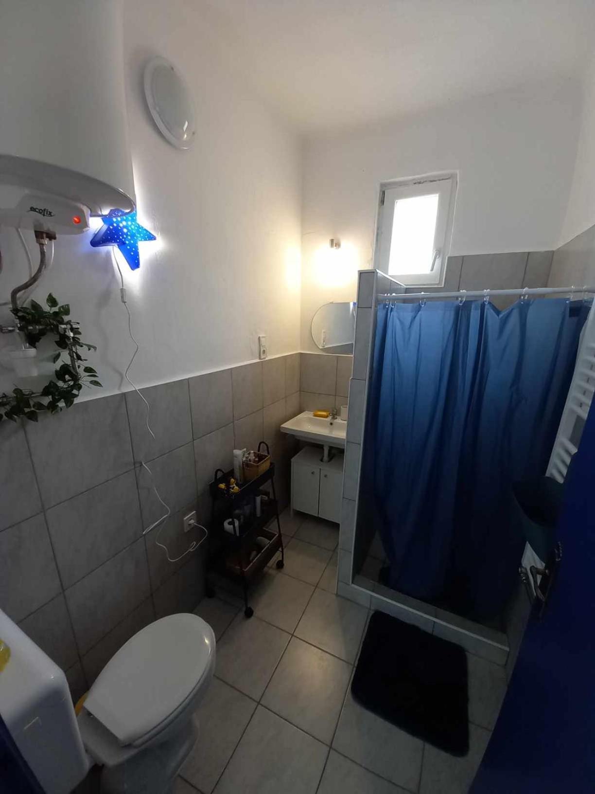 Vidam Haz, A Zoeld Szivue Faluban Sopron Mellett * Sopronkovesd